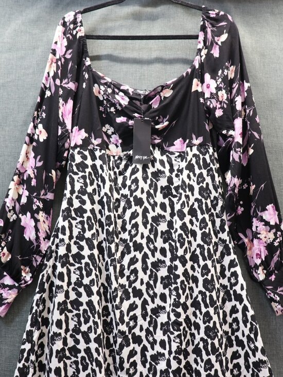 Nasty Gal Dresses & Skirts - Nasty Gal Print Mix Maxi Dress 8 NWT Leopard Floral Empire Waist Long Sleeve